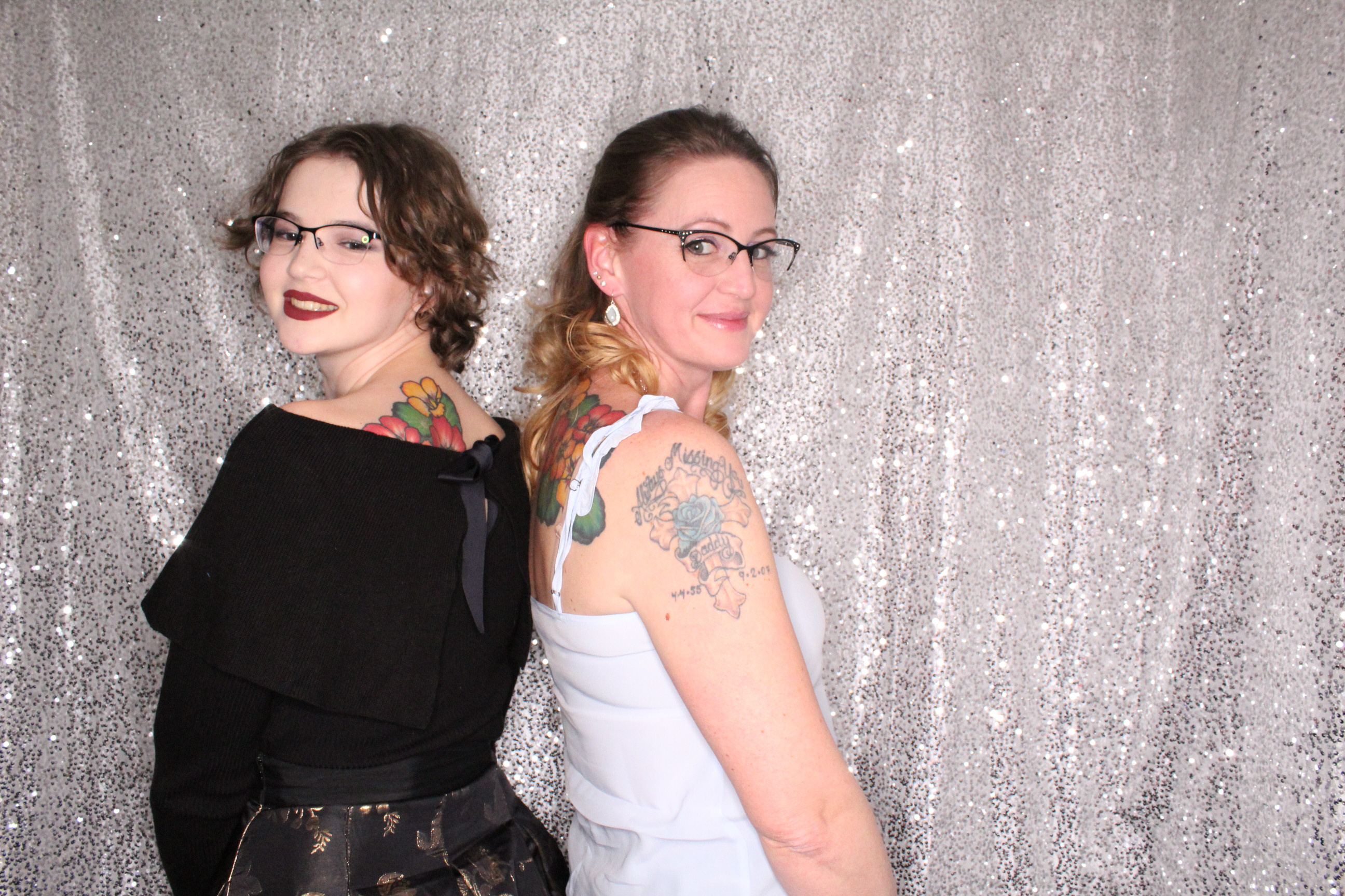 SCHEELS Year End Celebration | View more photos from the event at gallery.photoboothbillings.com/u/PhotoBoothBillings/SCHEELS-Year-End-Celebration